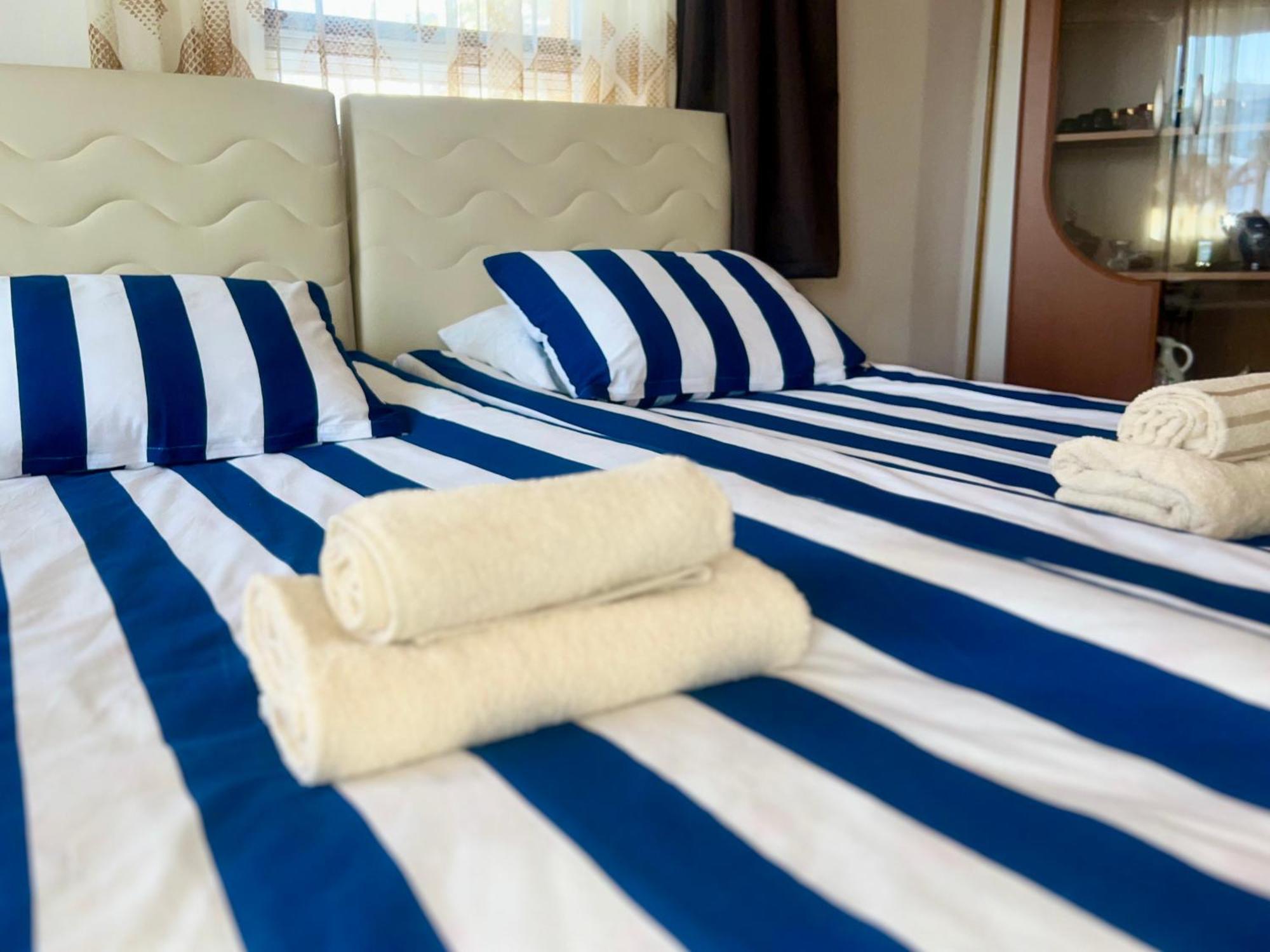 Hani Studio Apartment Сараево Екстериор снимка
