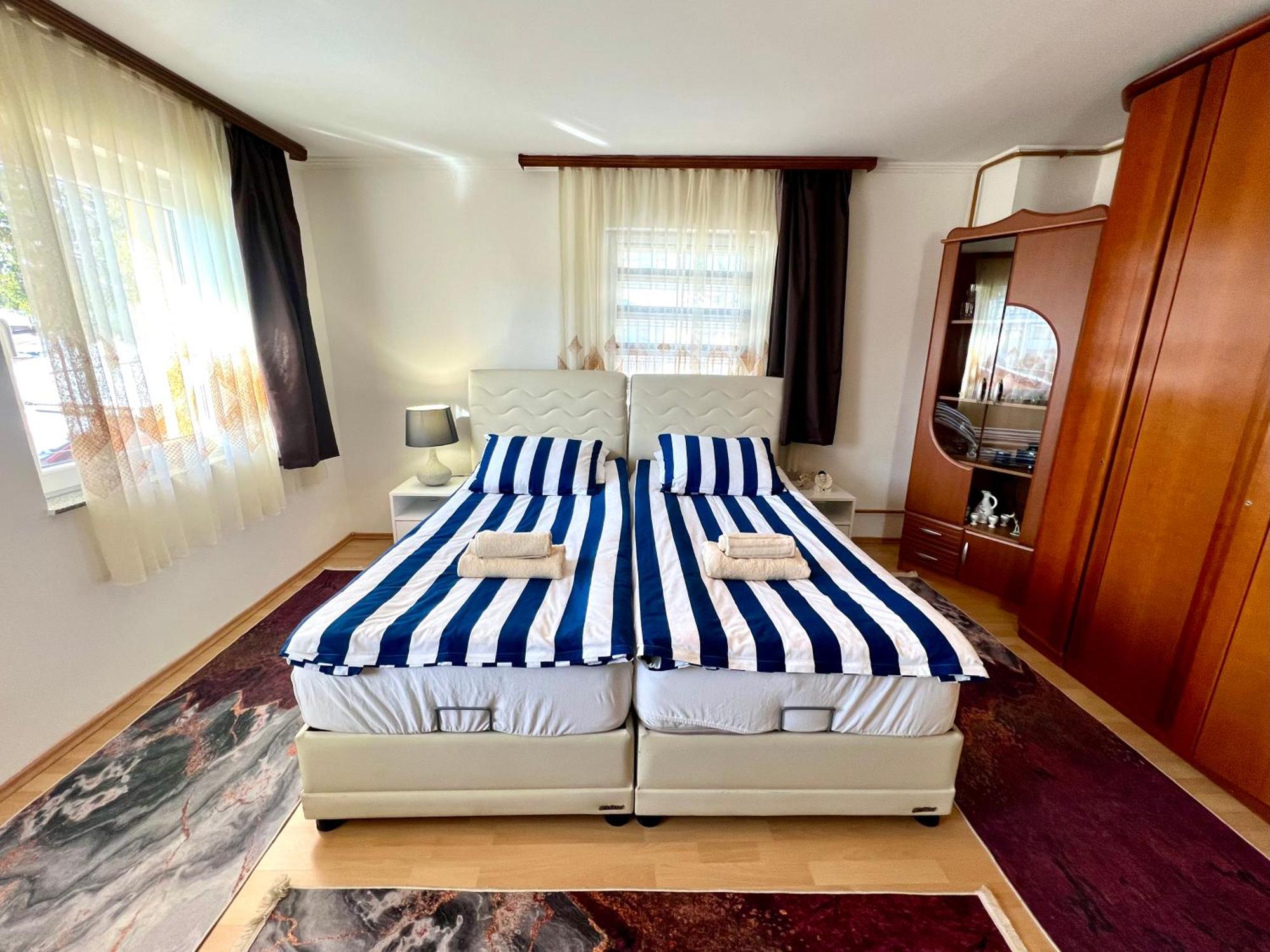 Hani Studio Apartment Сараево Екстериор снимка